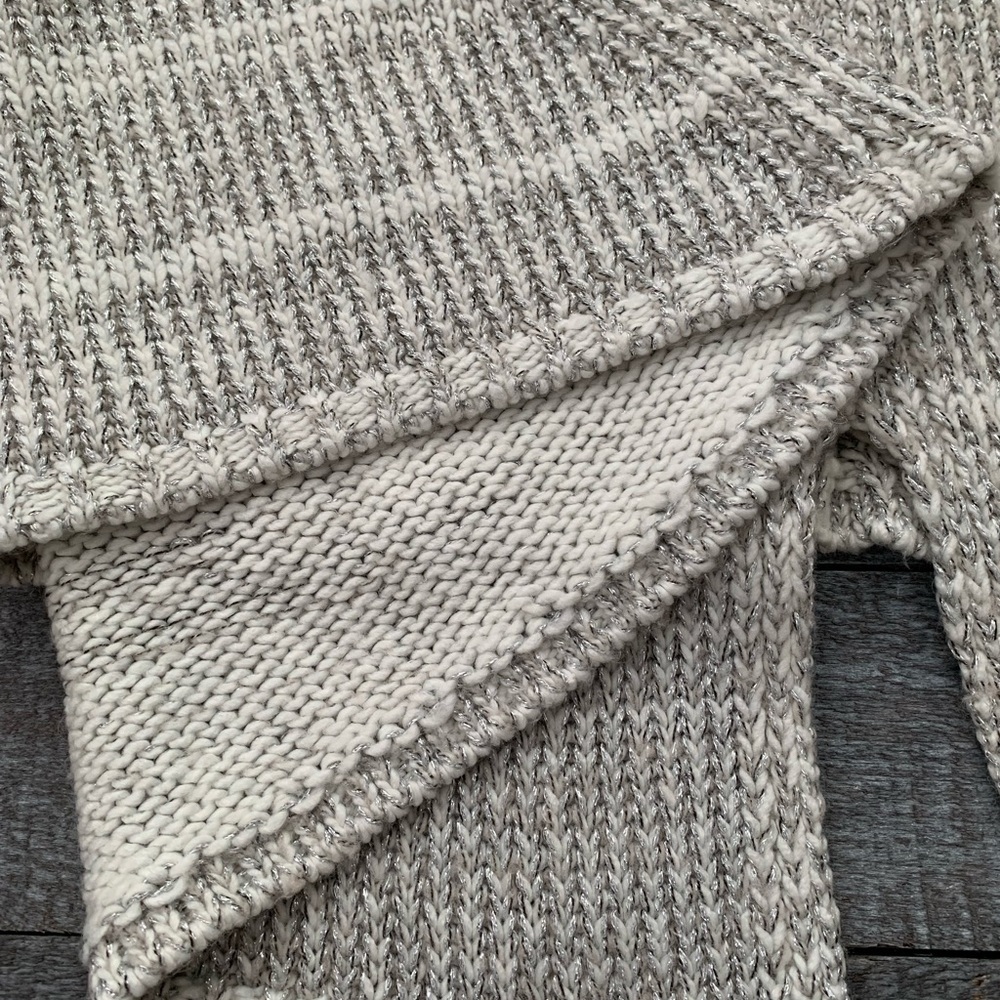White House Black Market Knitted Poncho - Picture 5 of 15